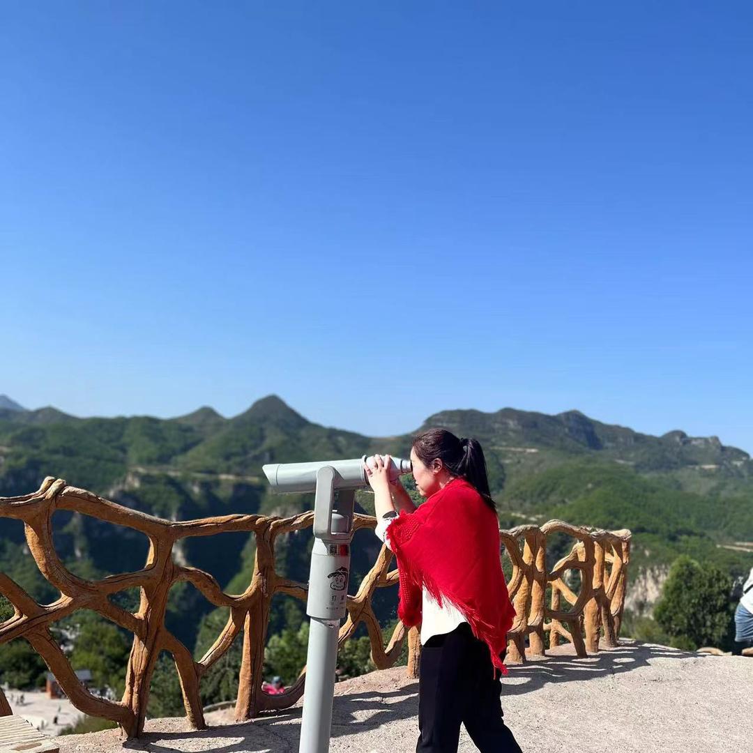 晨岸观海
