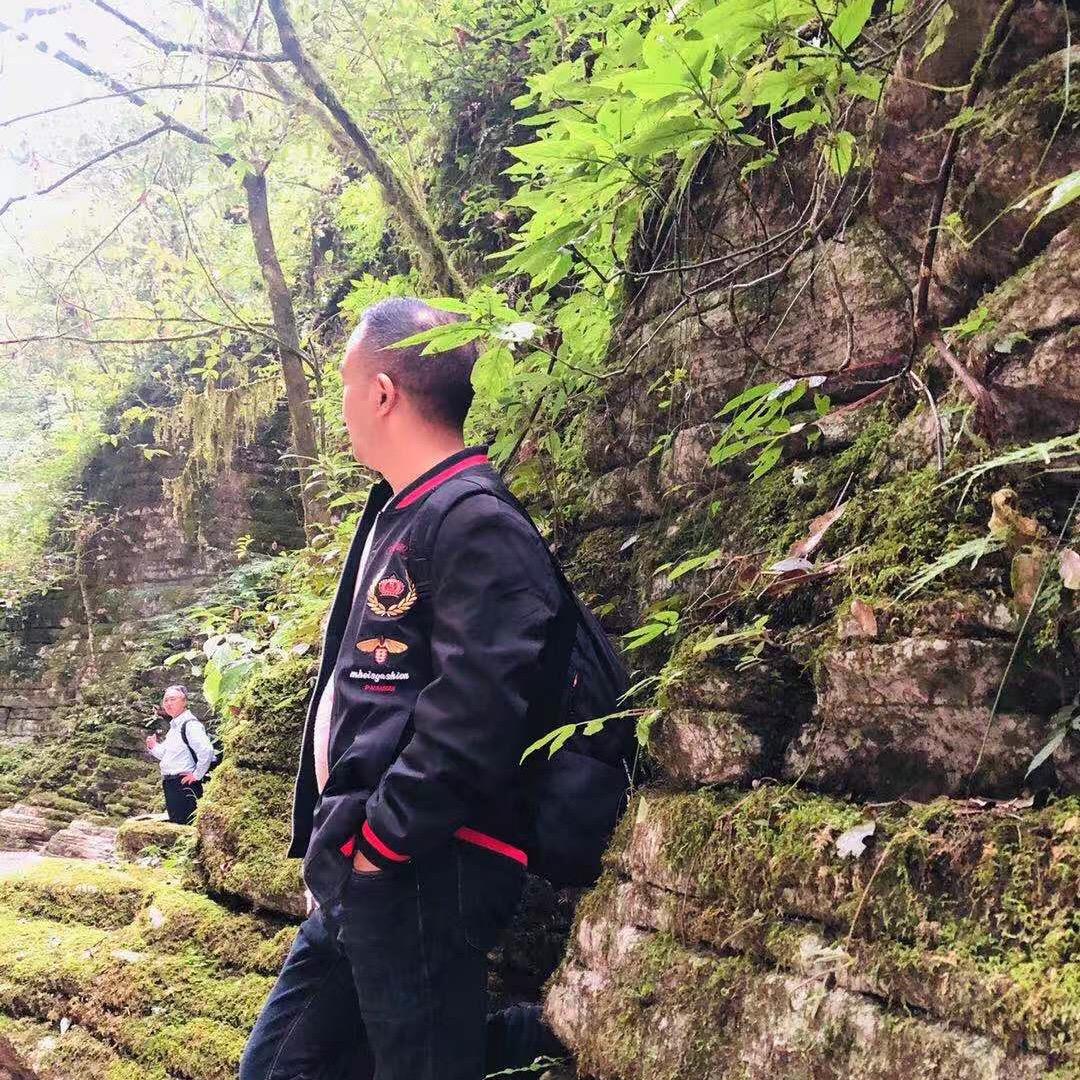 世界硒都、仙居恩施、土家幺哥欢迎您！