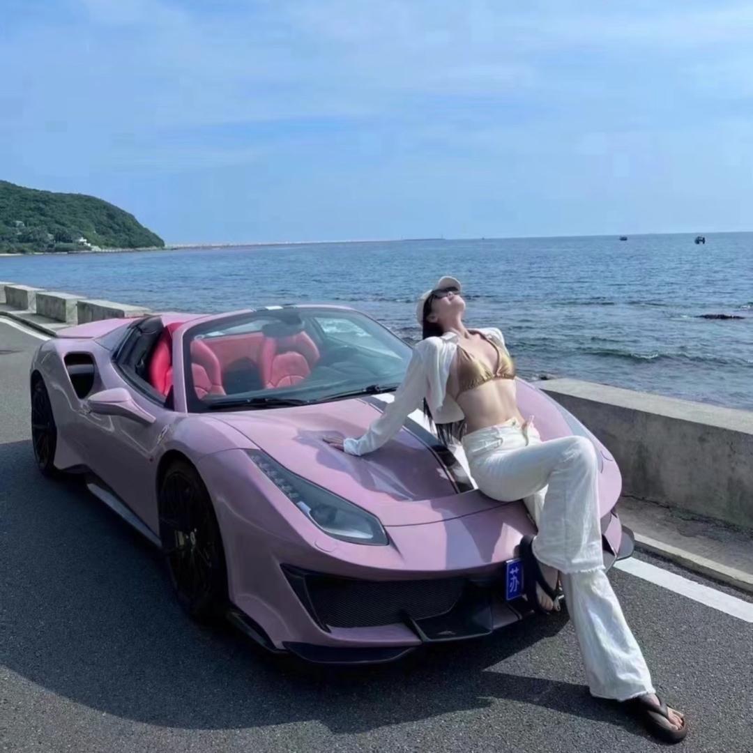 依依