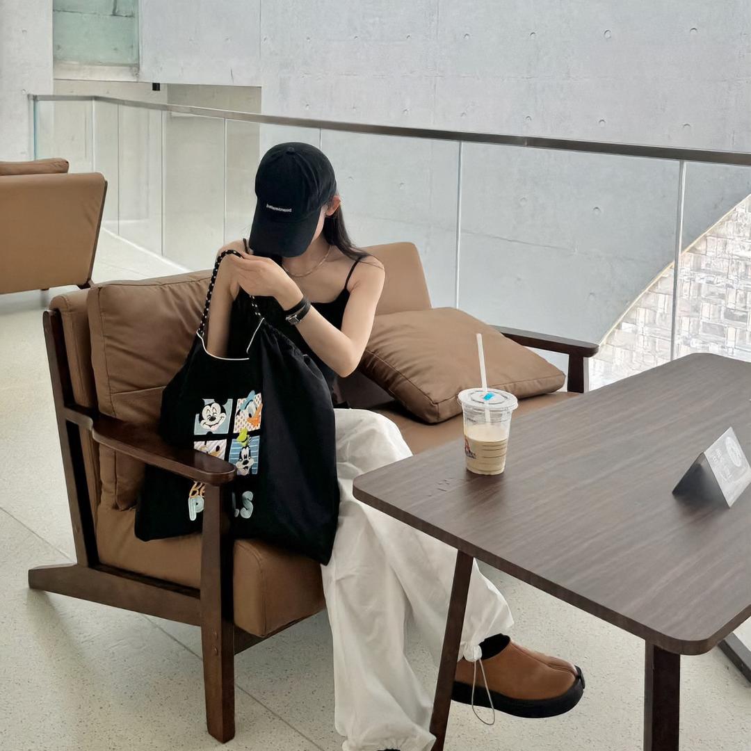 @小椰子爱穿搭🥥