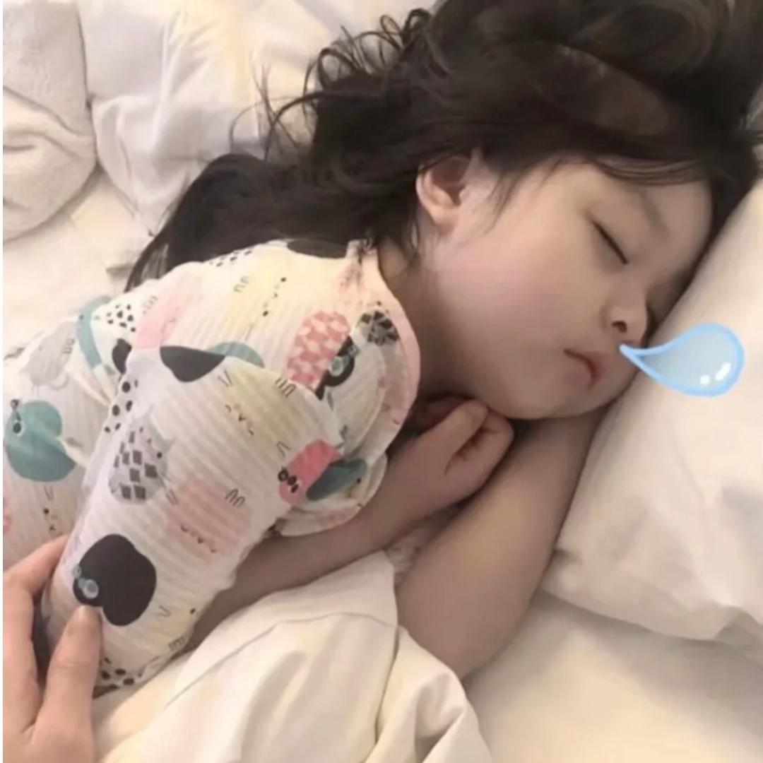 范淇淇打小怪兽.