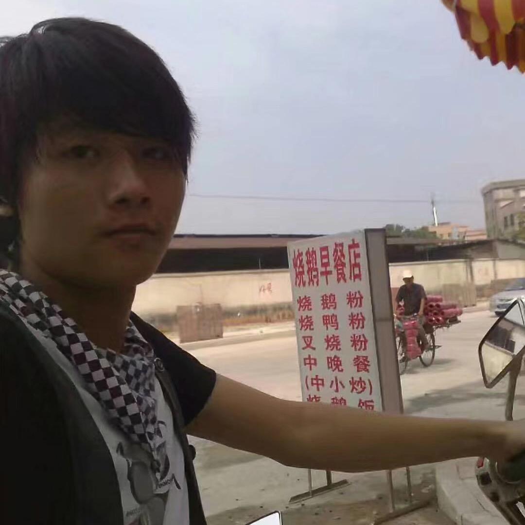 躺在云朵上被治愈