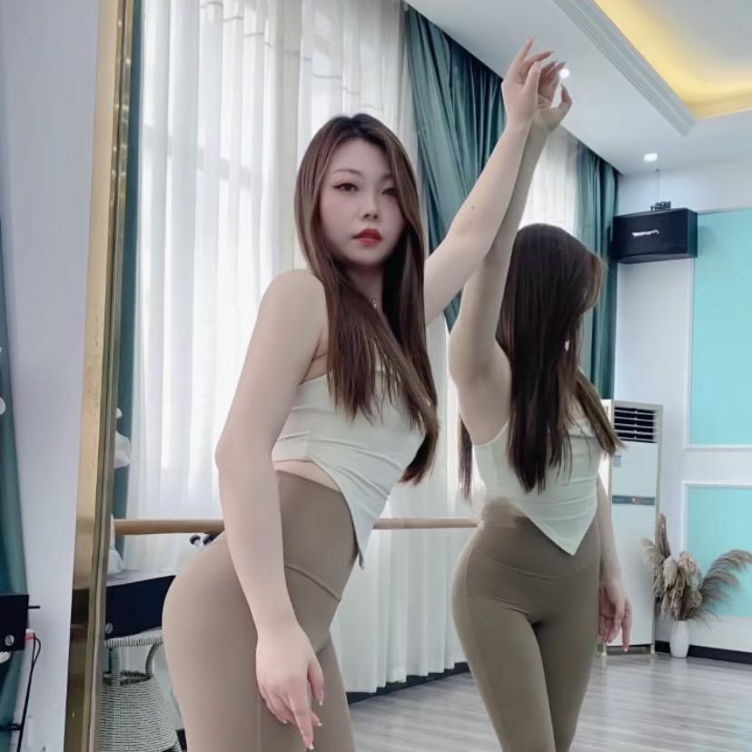 钟祥徕舞普拉提.维秘主理人诗桥