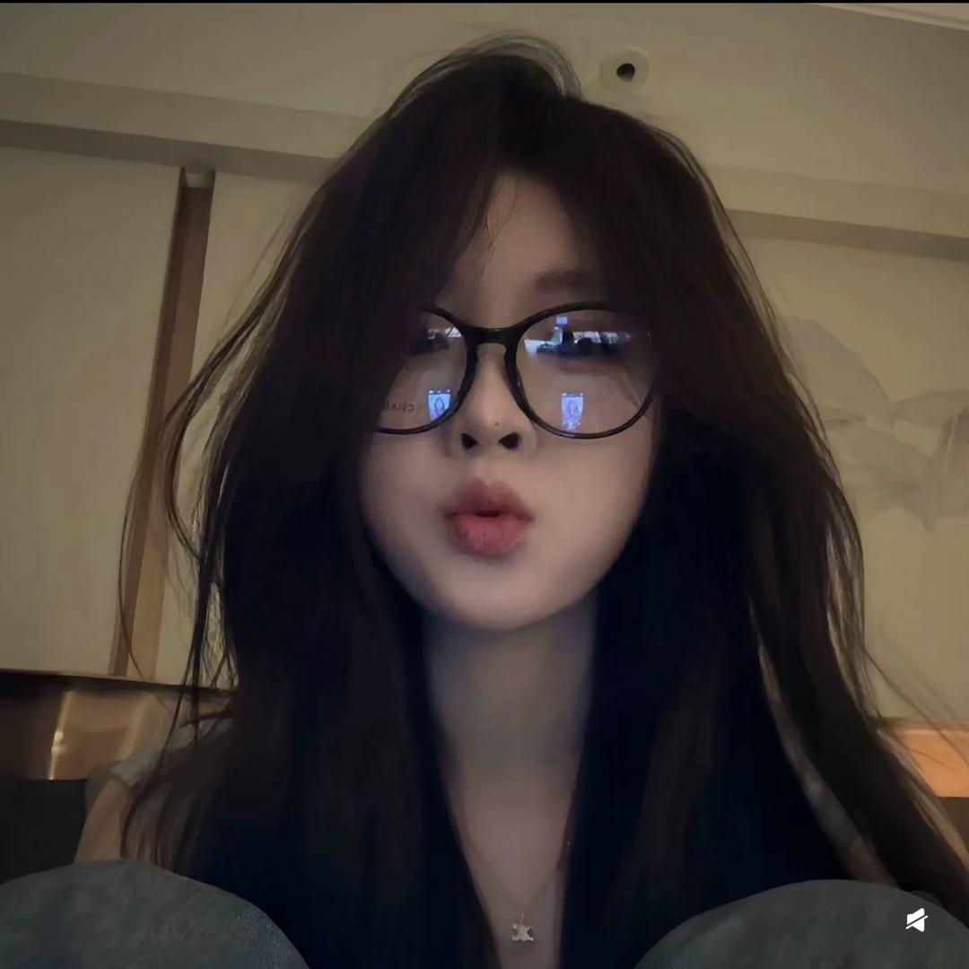^_^^_^