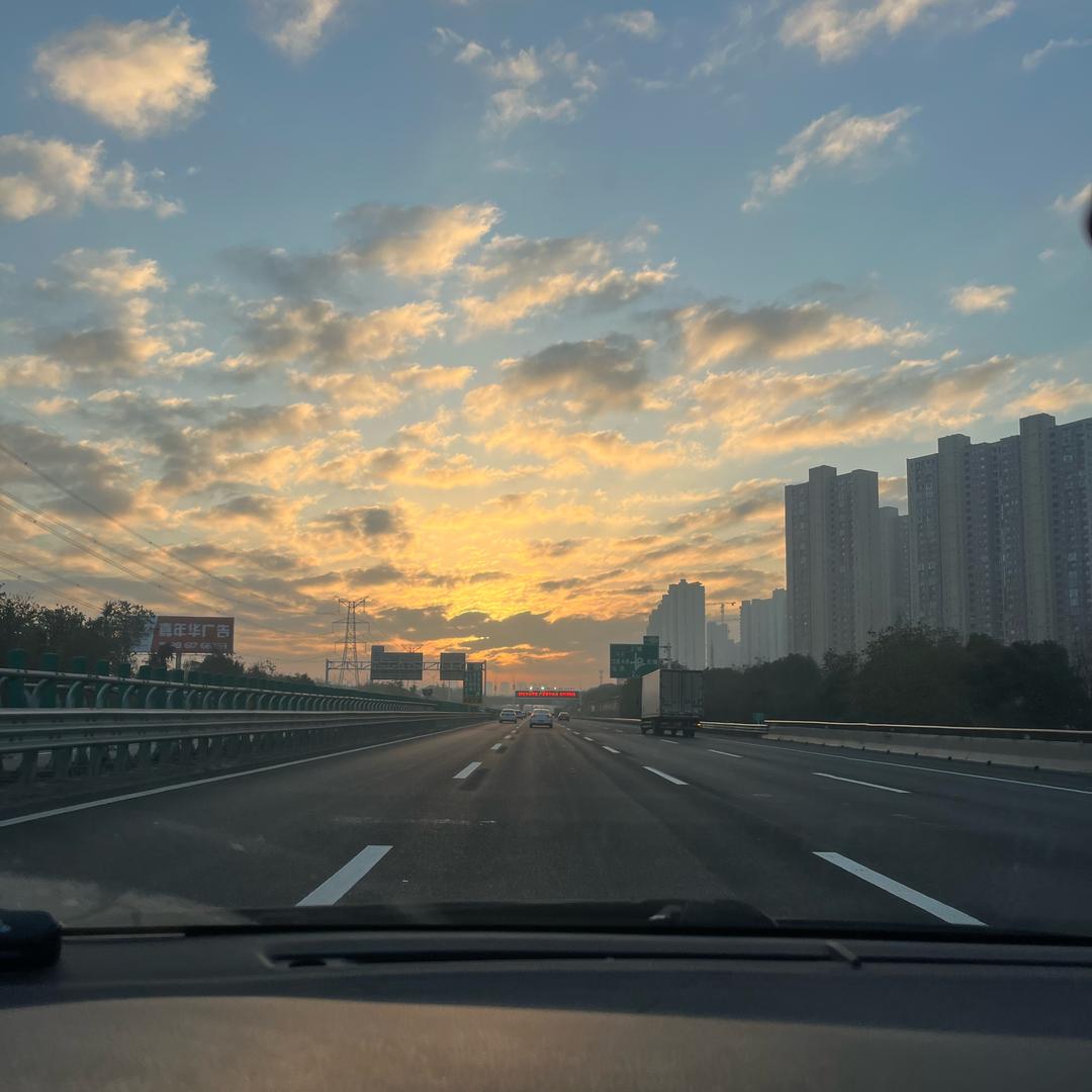 肿么肥事✨