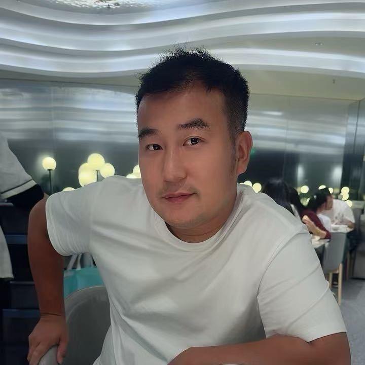 小明汽车