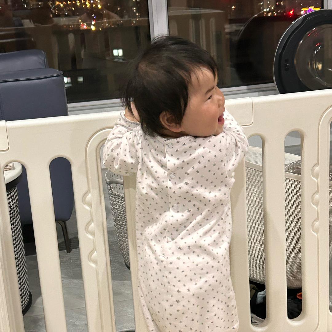 芃芃宝宝小饭桌