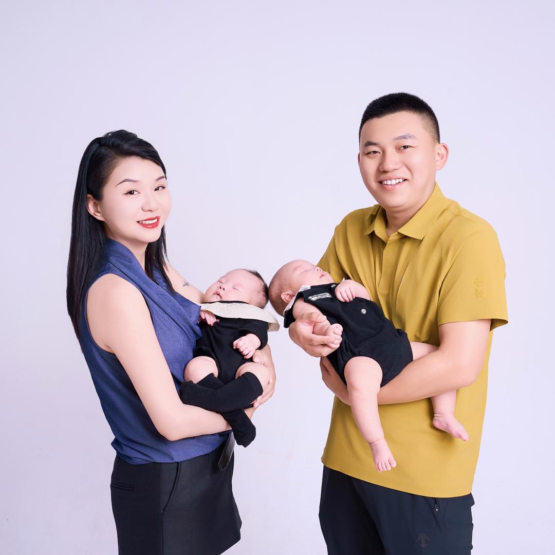 艾莉😋（家有龙凤胎）