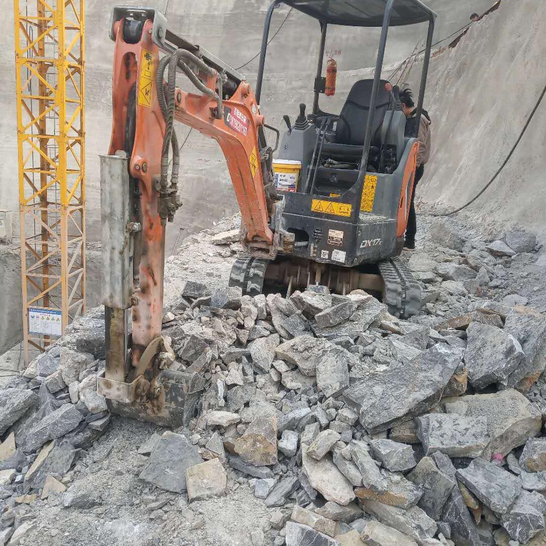 贵州黔峰陆建建筑设备租赁