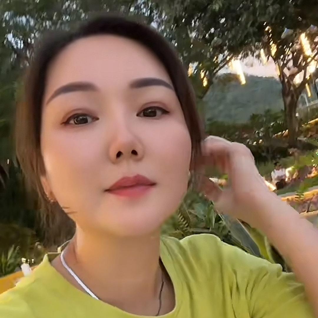莉