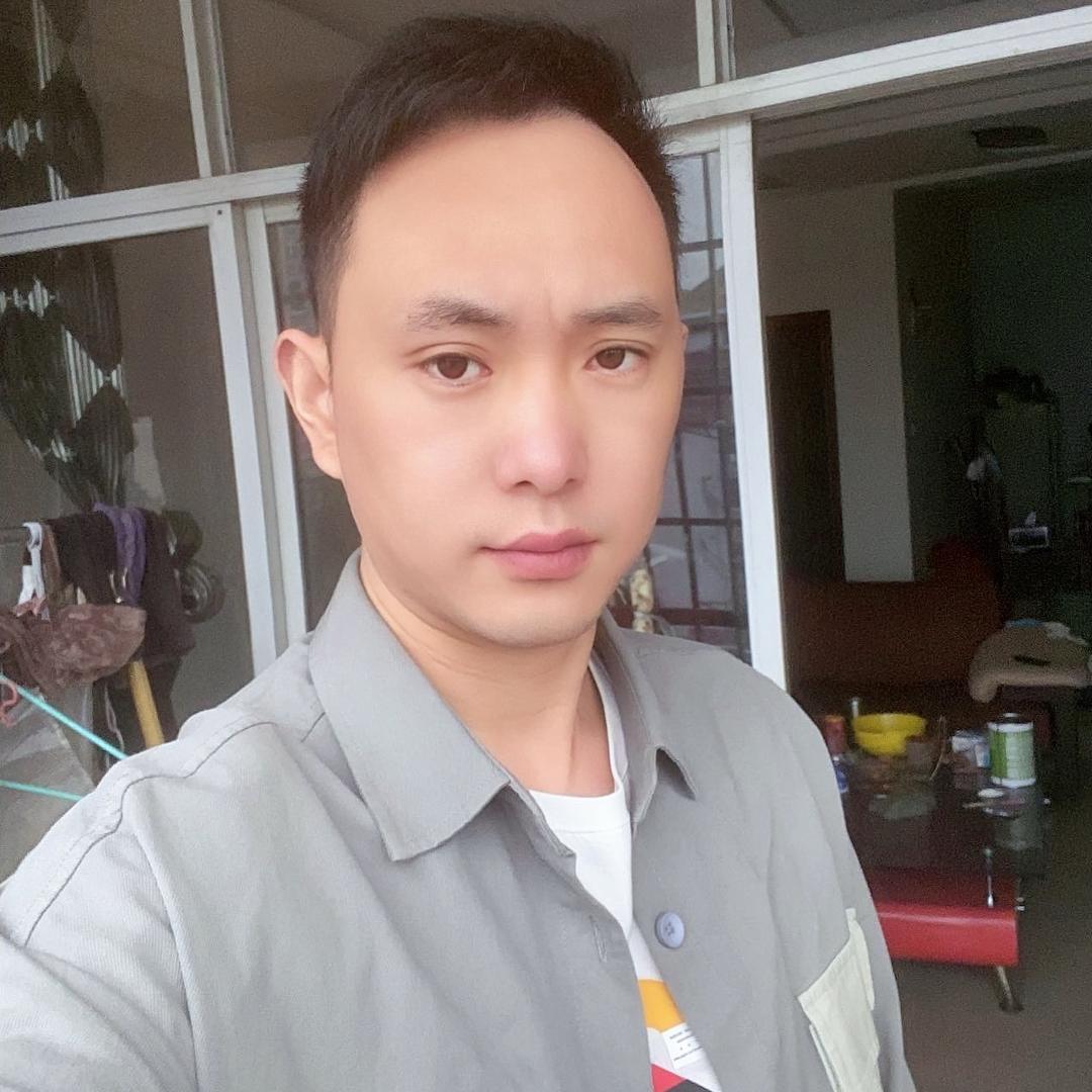 荣昌劳务老何,卤鹅社主理人