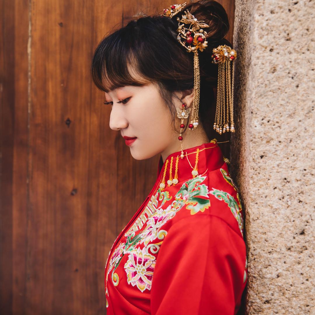 小熊爱吃饼干