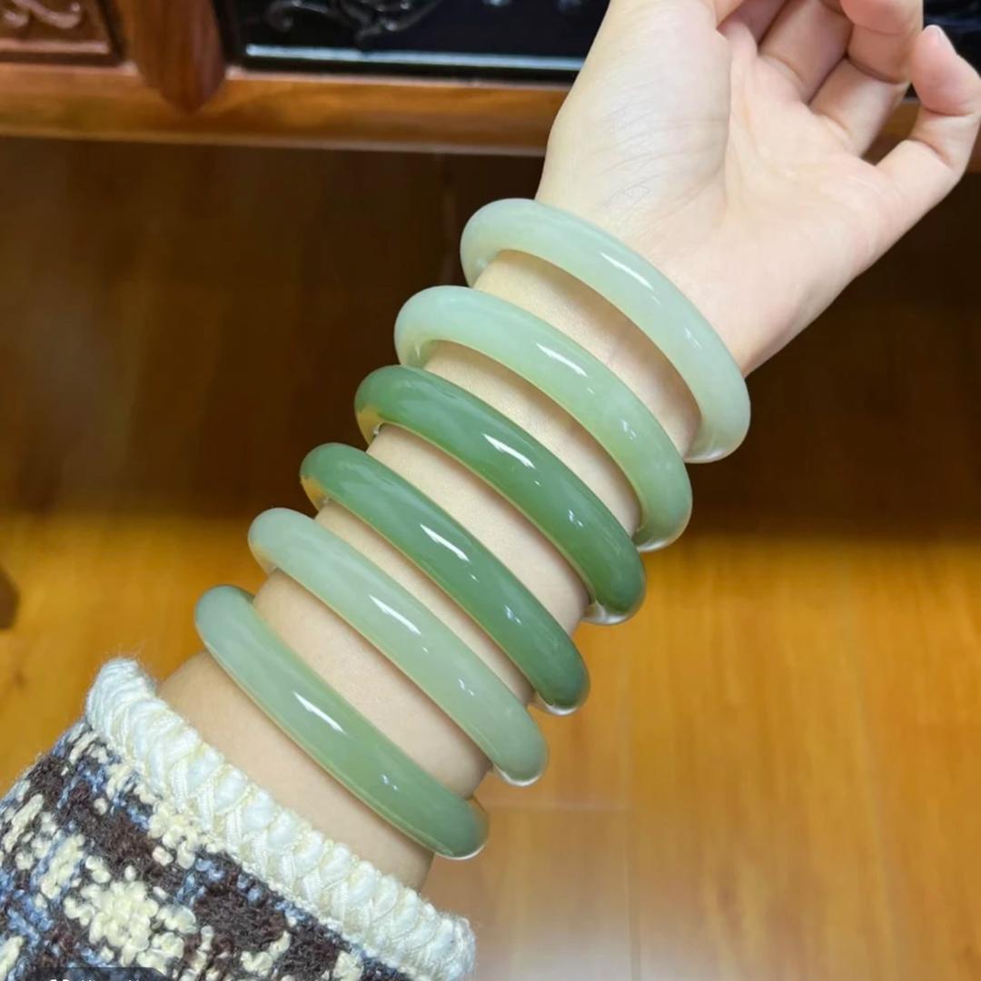 清晨珠宝和田玉