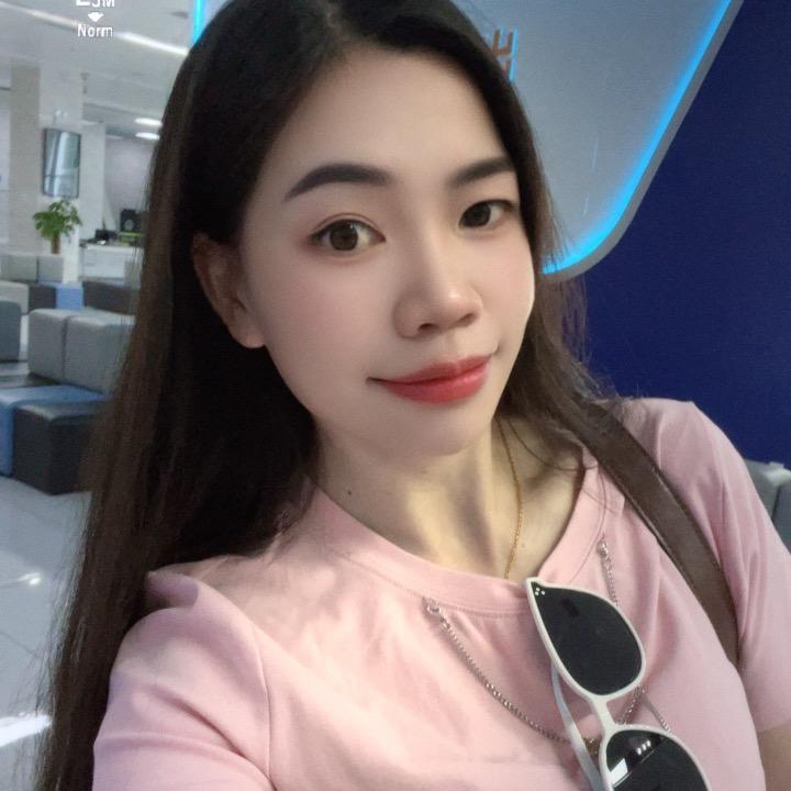 爱丽丝（璐璐）