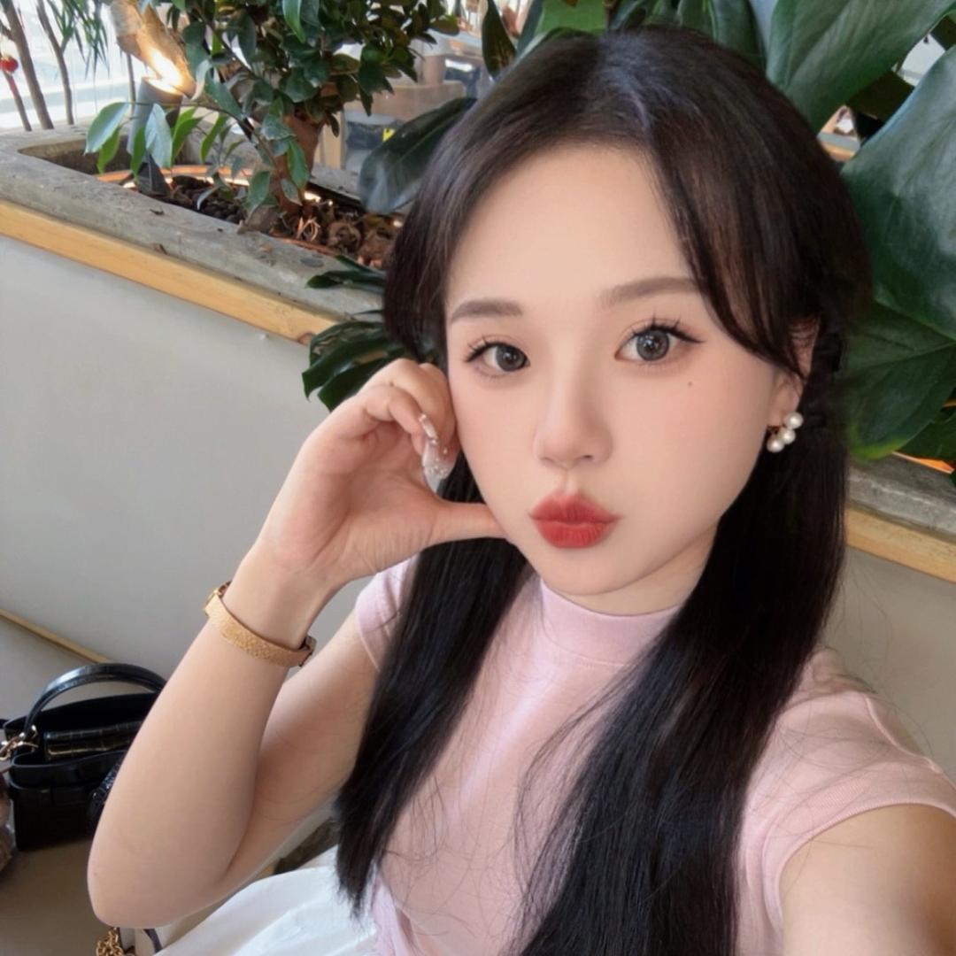 🐰小兔子i的头像