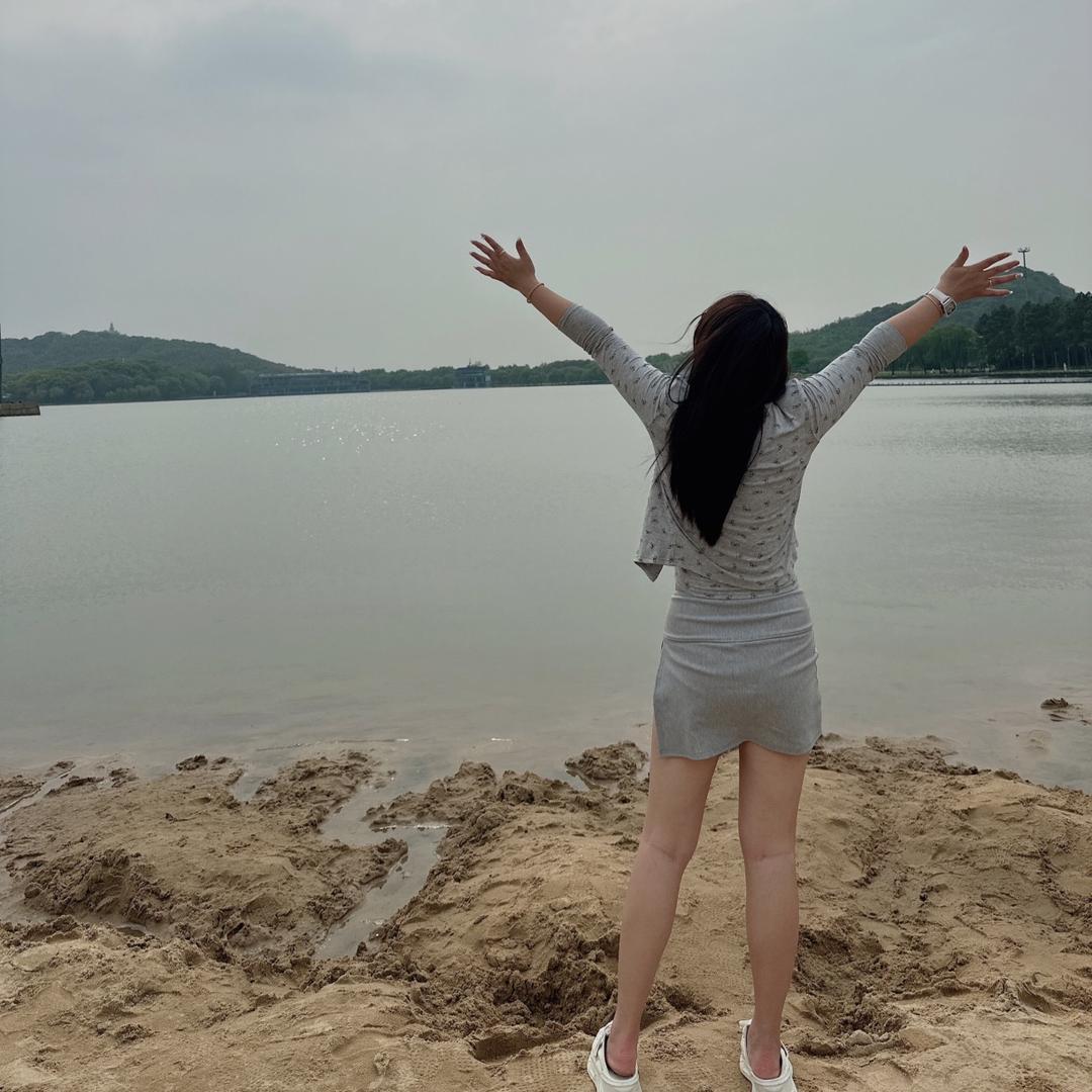 九星飞度胶业老板娘🌺🌺
