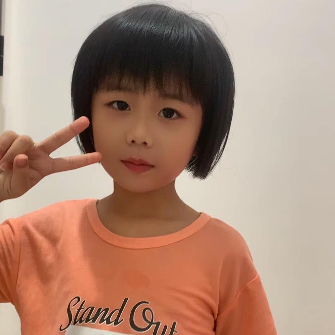 荣易甜