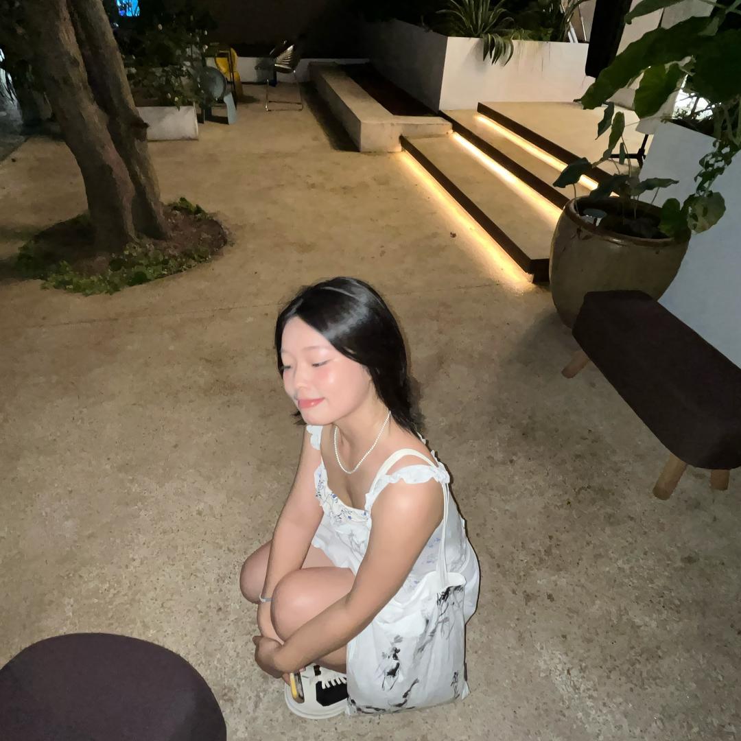 Nicole小帅