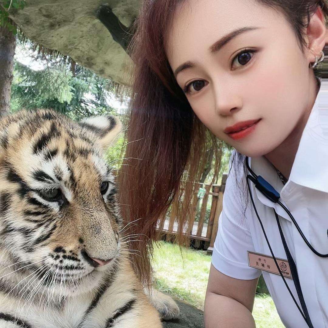 东北虎林园（薇薇姐）