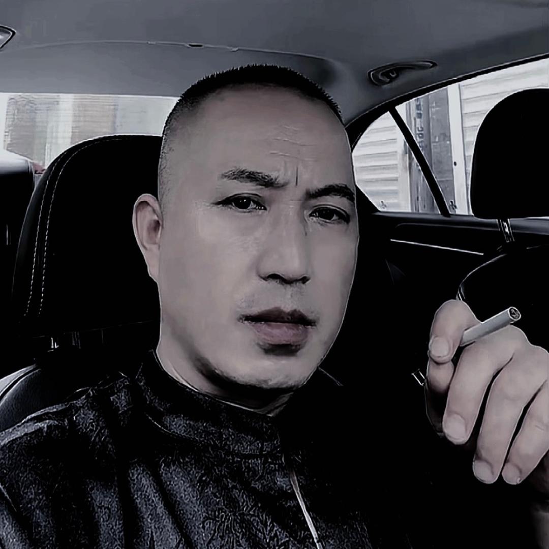 小力哥