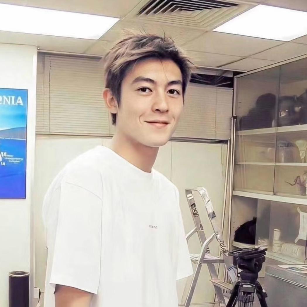 红鲤鱼与绿鲤鱼与驴