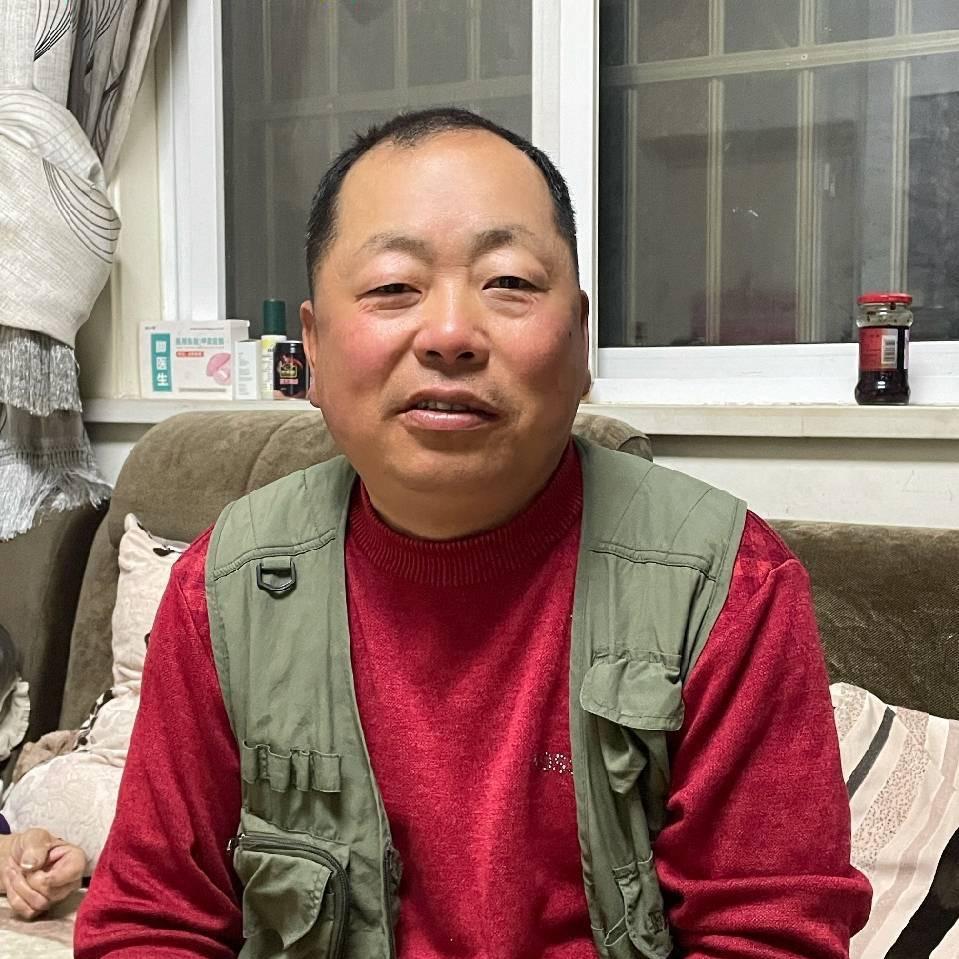 小国妞麦子