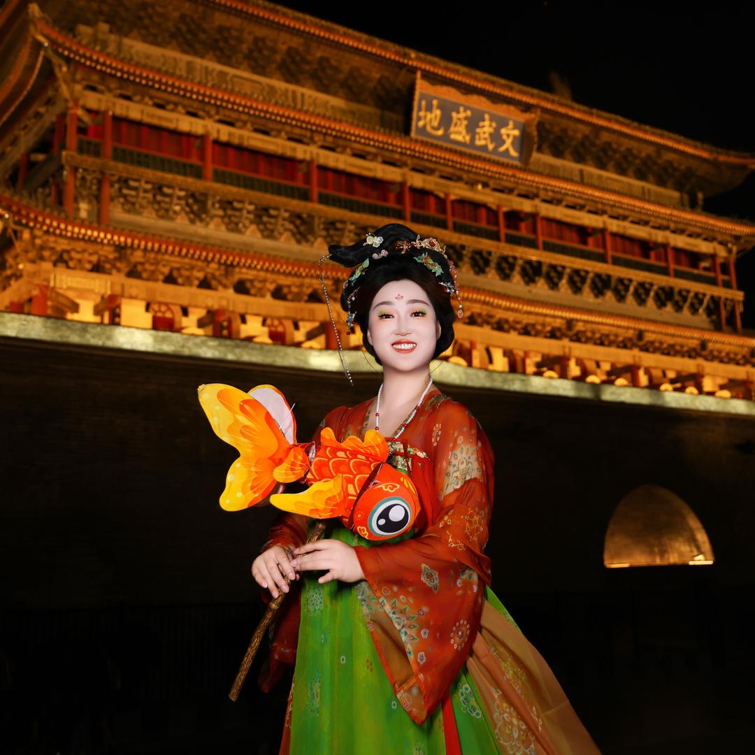 小可爱(๑• . •๑)