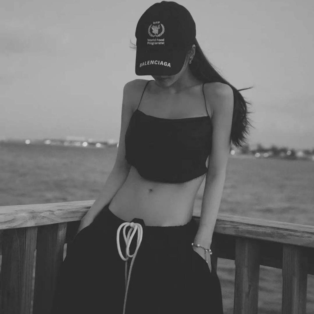 瓜瓜是个小可爱✌️