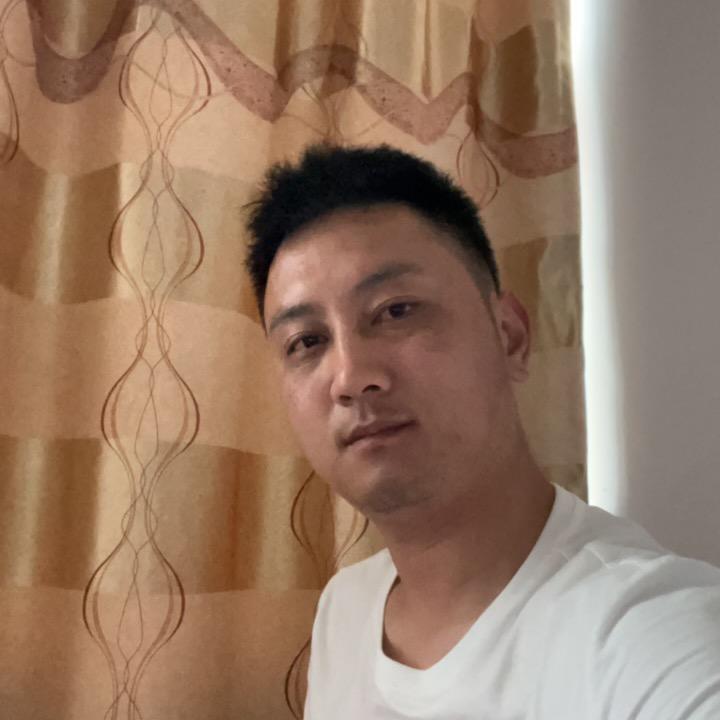 交易中心三楼3095号花蝶羊服饰