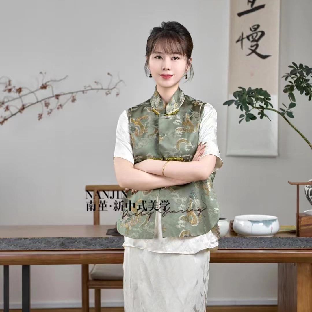 南堇真真的衣橱