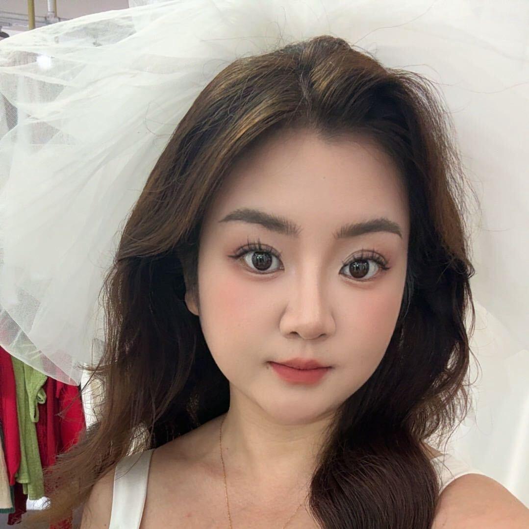 倩倩-不脱妆粉底液