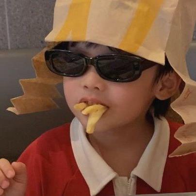 谢泽融.