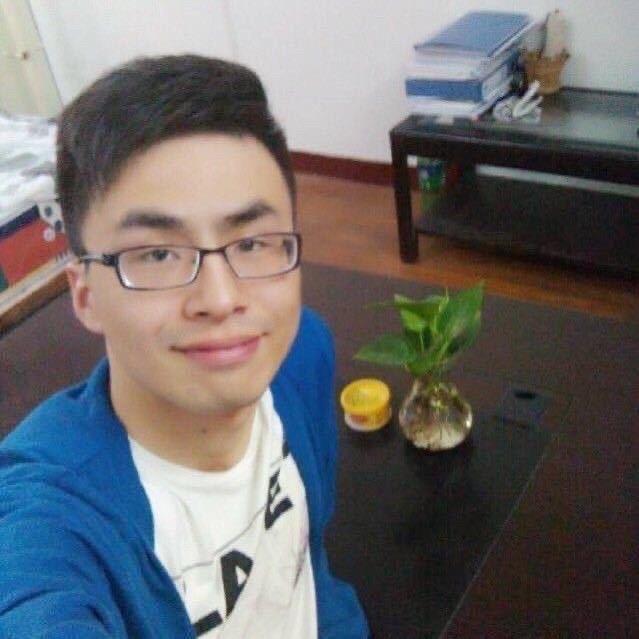 开心就完事了🐬 🔆