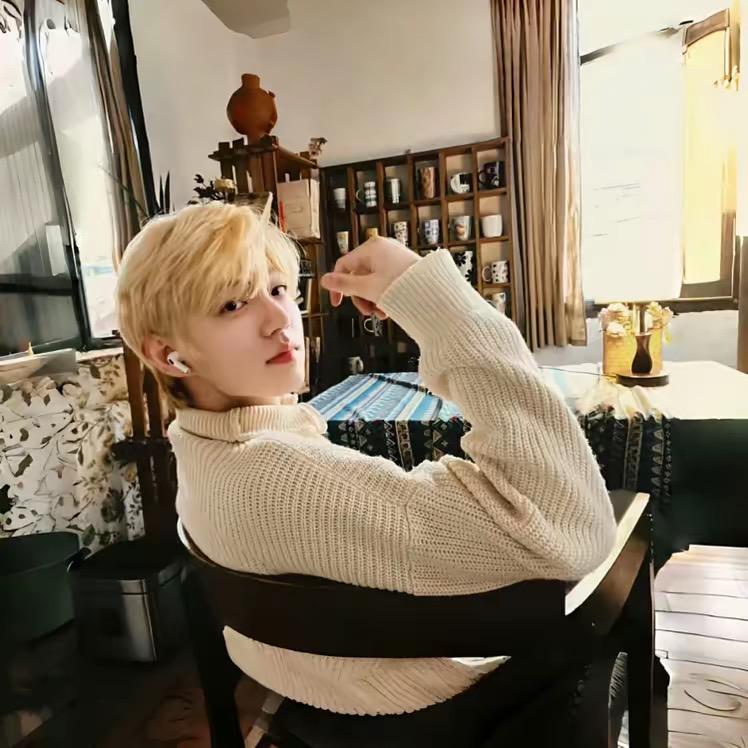 M. ㅤㅤㅤㅤ  ￰ㅤ