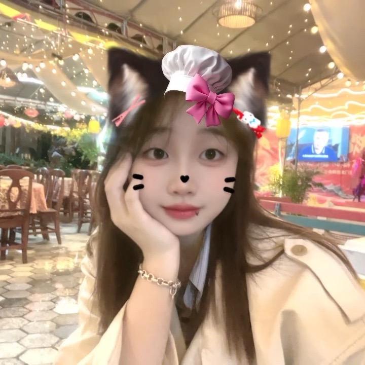 L.李李