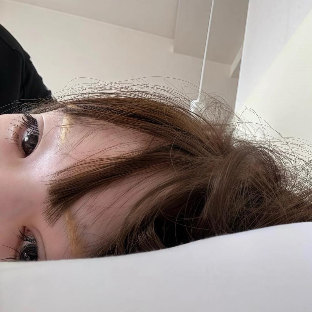 60岁老母倒立看抖音