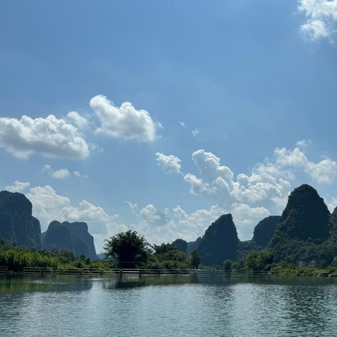 这个人很懒没有取名字