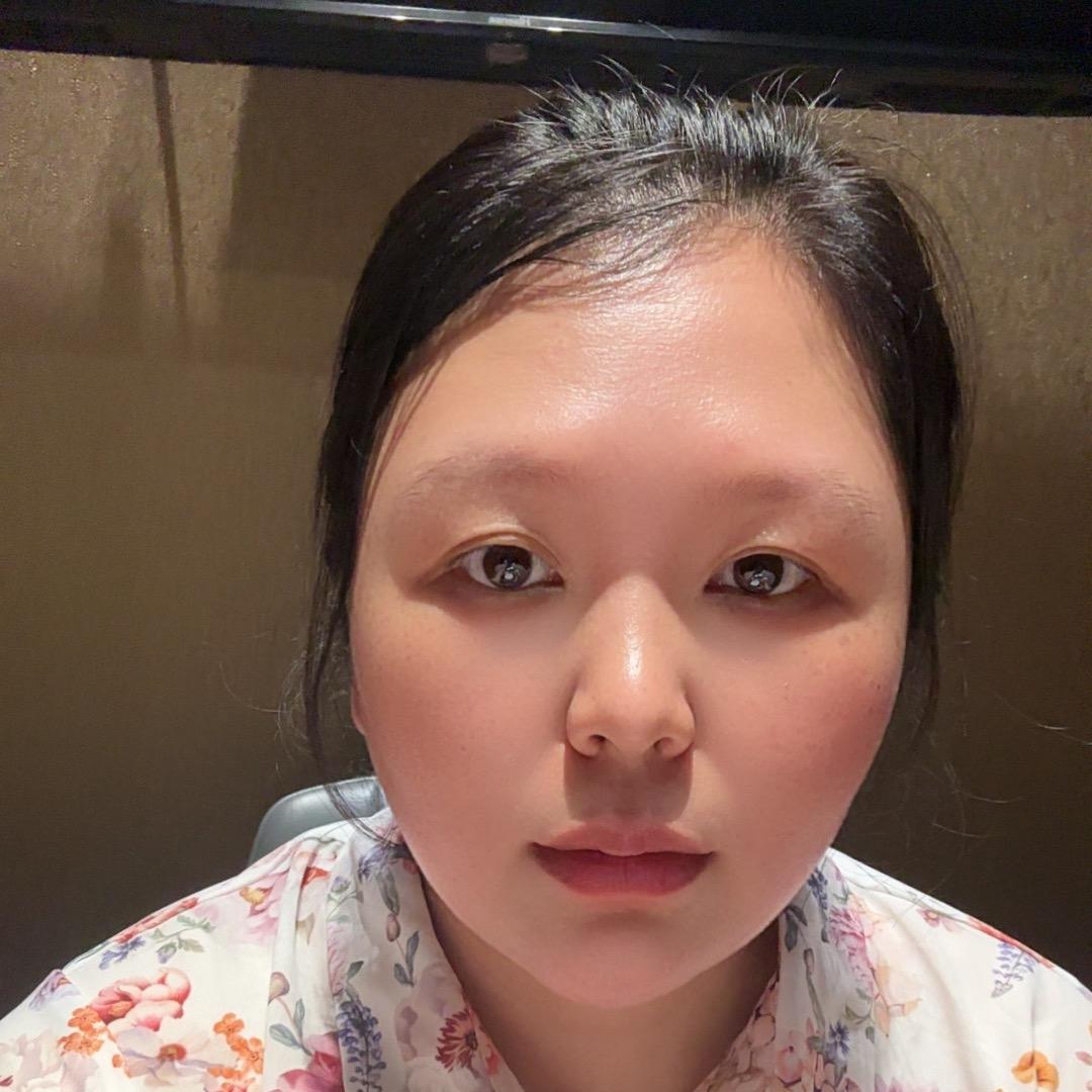 淡紫烟芸