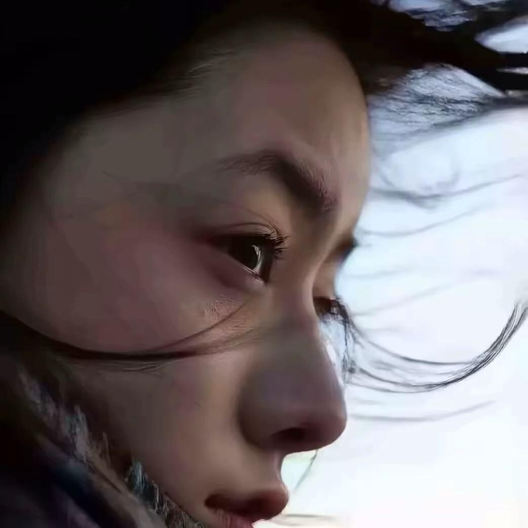-小 情 緒.🖇️