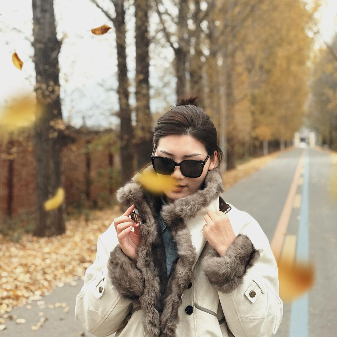 一个张🌼