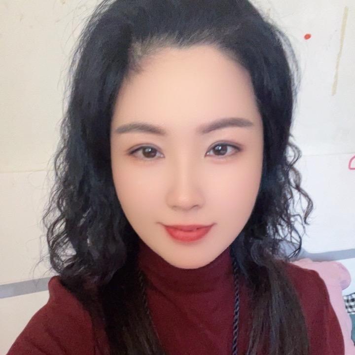 玲玲姐吖