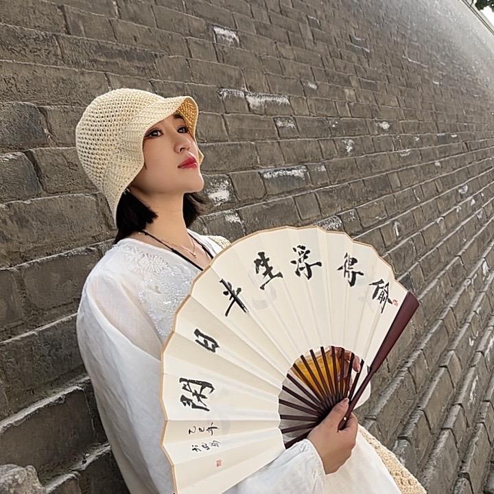 青欢亚麻服饰