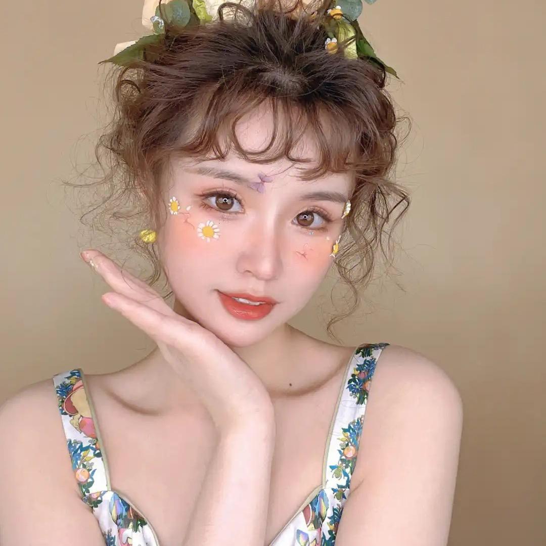 月儿弯弯Plus🩰