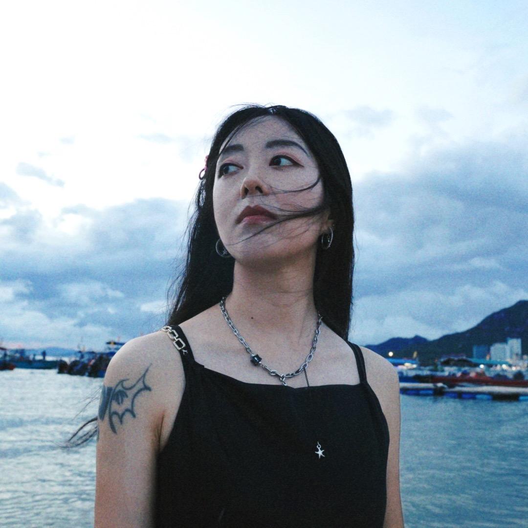 🐾☆⁺嘻哈小墨莉