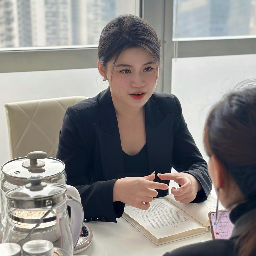 长春纹眉·戴玉美学