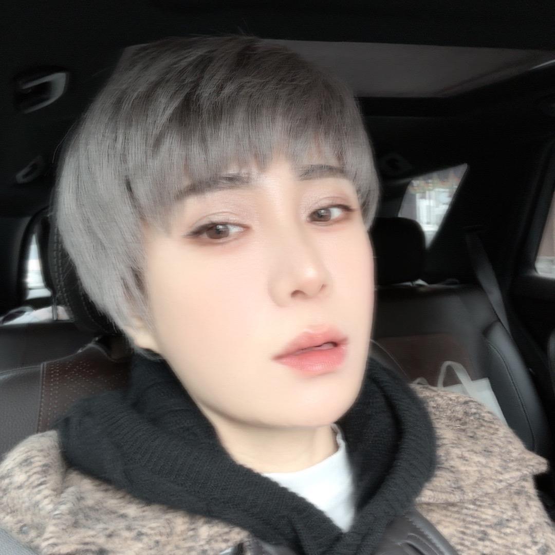 奔跑的花卷