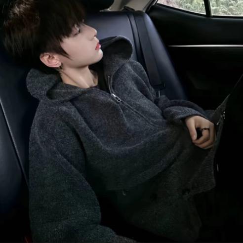 男二