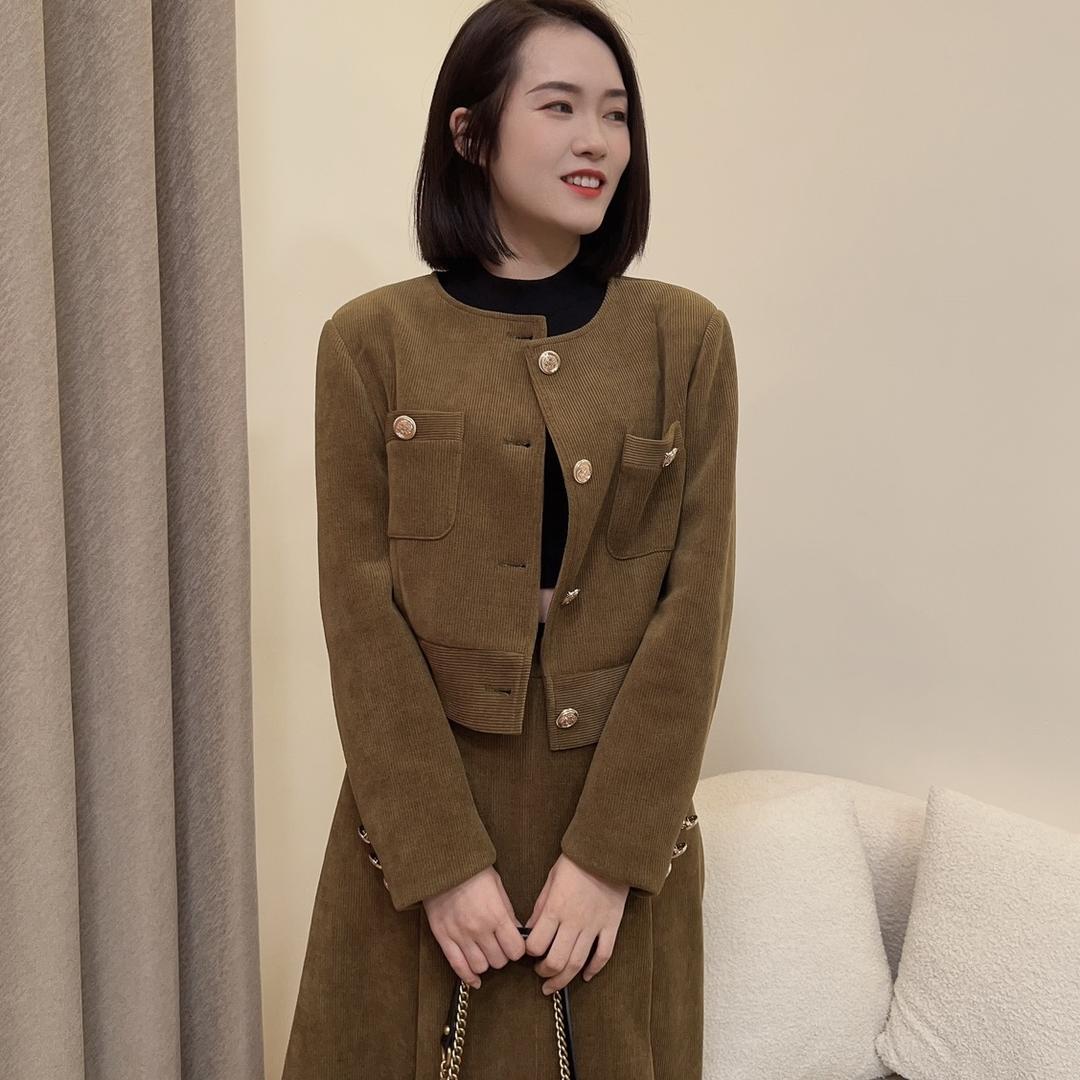 卡缦女装