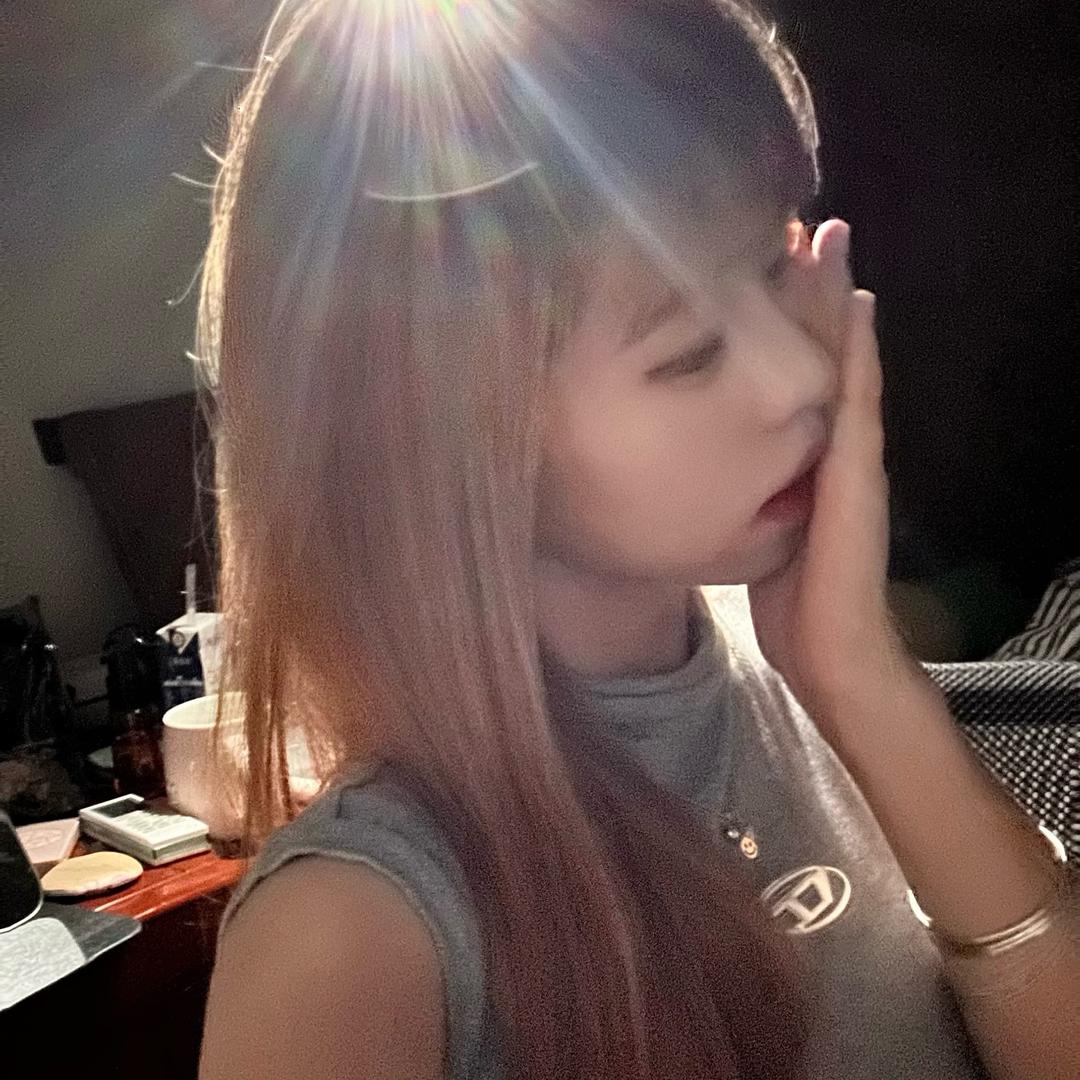 小洪不是红
