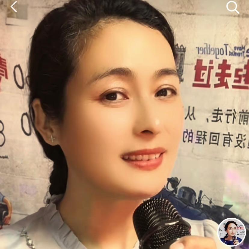 天边妙月